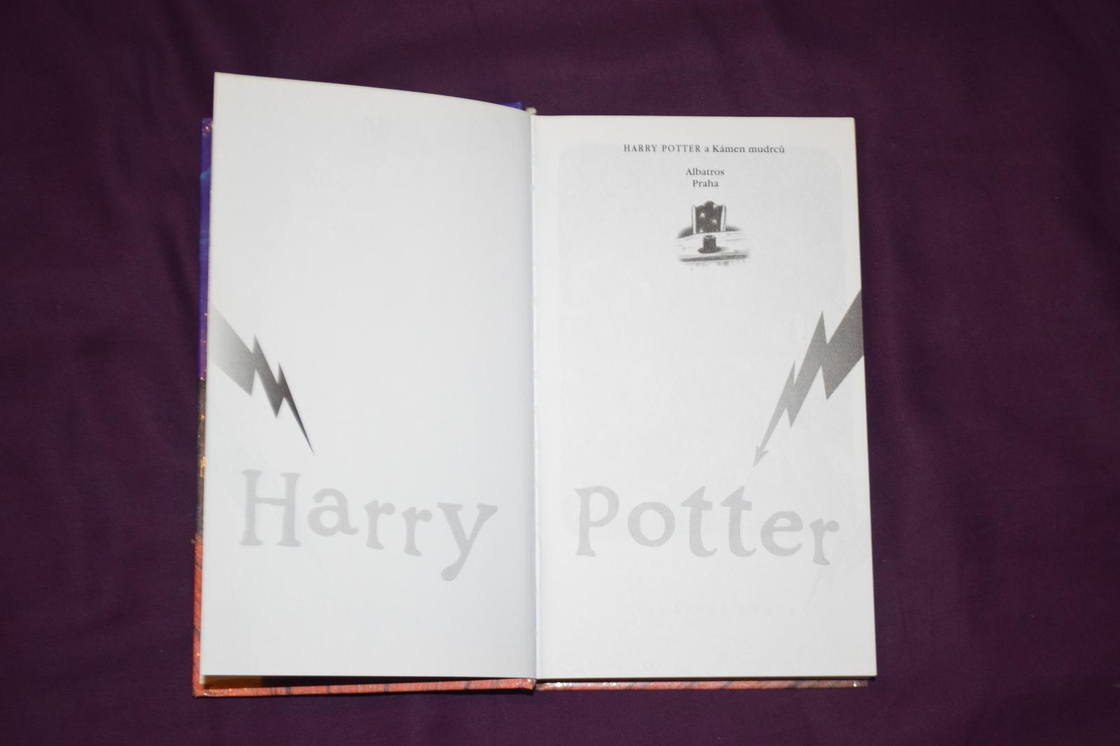 Harry Potter a kámen mudrců  - J.K.Rowling - 1.vydání - Knižní sci-fi / fantasy