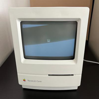 Apple Macintosh Classic  - PLNĚ FUNKČNÍ KUS