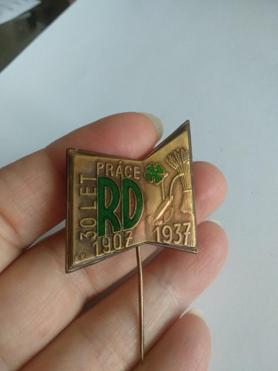 ČSR Odznak 30 rokov práce v roľníckych družstvách 1907-1937 - Odznaky, nášivky a medaily