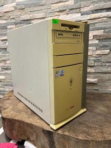 Starý PC AutoCont s Pentium 4