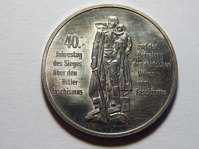 Německo DDR 10 Mark 1985 A 40 let fašismu UNC č24126