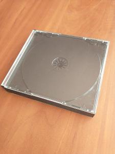 Obal na 4 ks CD plastový - tmavý vnitřek 