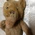 stará plyšová hračka - medvěd - vycpaná asi ze slámy nebo pilin - 40cm - Starožitnosti a umenie
