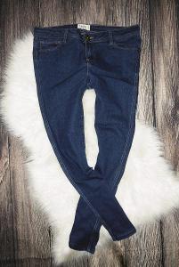 pohodlné příjemné dámské slim jeansy džíny roury M