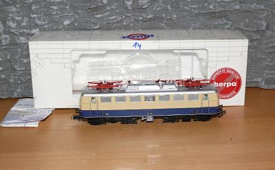 Lokomotiva LILIPUT na opravu pro modelovou železnici H0 velikosti 