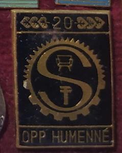 P174 Odznak průmysl - OPP Humenné  16x23mm - 1ks