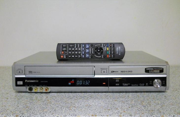 Panasonic DMR EX99 - VHS-HDD-DVD rekordér 250gb Hdd, USB, Hdmi | Aukro