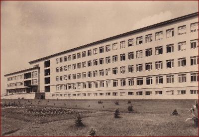 Hodonín * budova nemocnice, pohled na část města * V1105