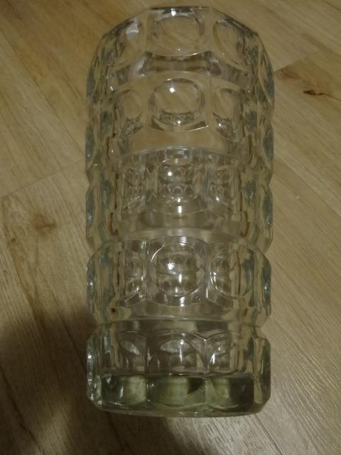 Starožitná zbierková váza masívne sklo, brúsený spodok, výška 25cm - Starožitnosti