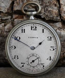 Kapesní hodinky - sign.: VIRTUS