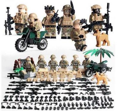 6 x voják speciálních sil s motorkou a dalším vybavením