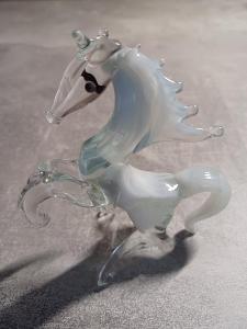 Kůň-Krásná figurka-Hutní sklo-ŽBS?