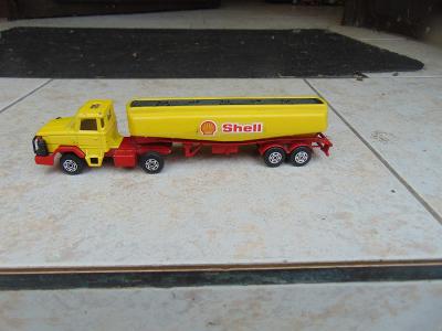 Kamion s cisternou Shell výrobce Corgi  osobní předání Plzeň