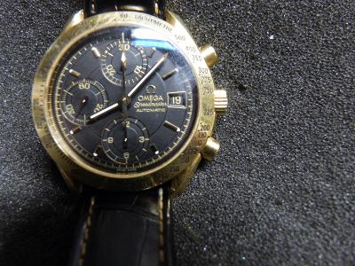 RARITApro sběratele-nádherné zlaté hodinky OMEGA Speedmaster automatic