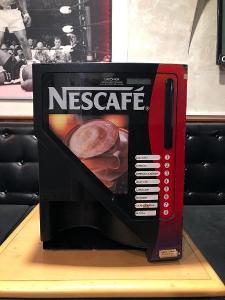 Kávovar Nescafé