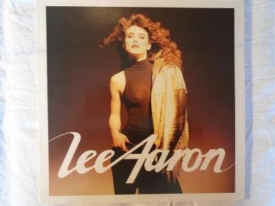 Lee Aaron – Lee Aaron       1987     VG+ / NM    