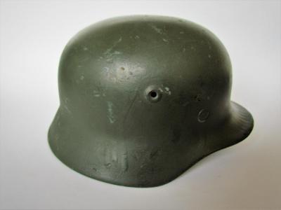 Německá originální skladová ocelová helma М-40 Q66 T4648 