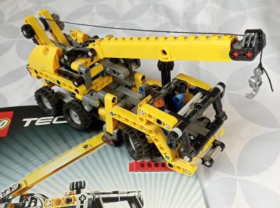 LEGO set TECHNIC 8067-1 Mini Mobile Crane + návod - KG Mix Směs od 1Kč