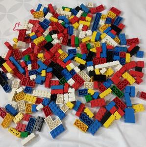 57 LEGO klasické kostky na stavění DVOUŘADÉ - 0,5 KG !! mix směs 1Kč