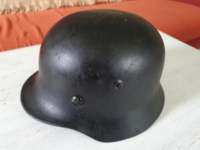 Německá helma M40