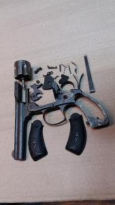 Orig. Smith Wesson  cal 38 sw - rozebraný.