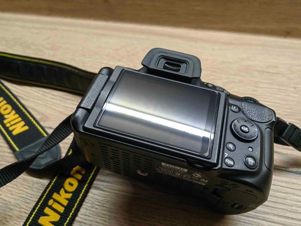 Prodám Nikon D5200 TOP stavu  - Foto