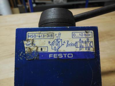 Vzduchový ventil FESTO HSO - 4/3-3/8 OD 1Kč
