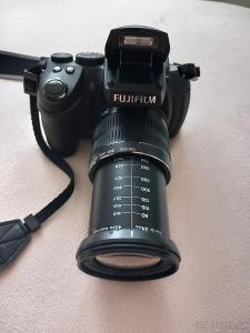 Fujifilm finepix hs30exr 