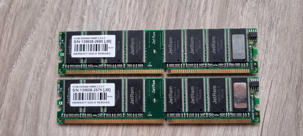 2 RAM moduly do PC Transcend 512M DDR400 DIMM 2.5-3-3 - Počítače a hry