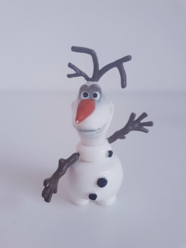 Figurka Olaf • Bullyland Disney • SnĚhulÁk • LedovÉ KrÁlovstvÍ Aukro