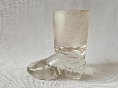 Stará skleněná bota těžítko sklenice váza dekorace 15cm váha 1,1kg