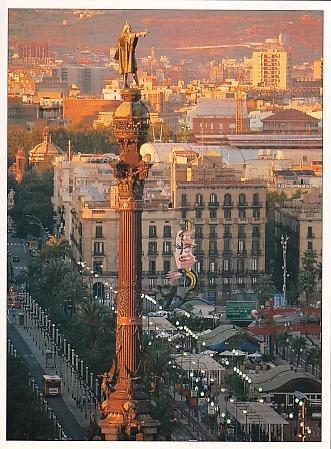 Španělsko, Barcelona, sloup se sochou Krištofa Columba, neprošlá