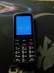 Tlačítkový Telefon Gotze a Jensen - Funkční i jako Rádio do kapsy.