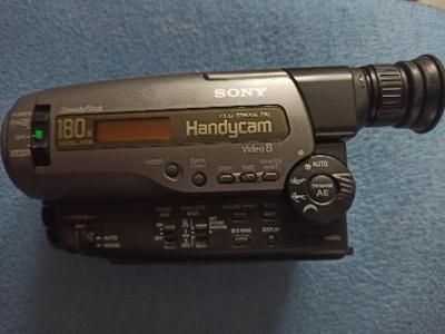 Videokamera Sony CCD-TR620 na ND