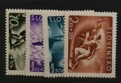 [6195] Série Slovenský štát 1944 – Sport, 70+70 H-2+2 Ks, Pof.111-114*