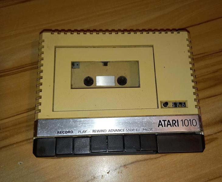 ATARI 1010 - Počítače a hry
