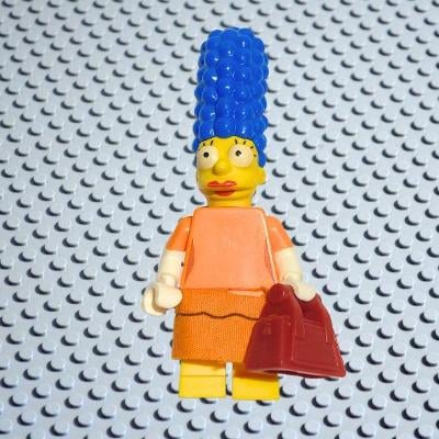 LEGO figurka Marge  The Simpsons / LEGO minifigures / originál dílky