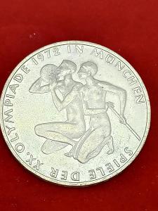 10 DM  - r.1972 , OH v Mnichově- stříbrná mince  (2).