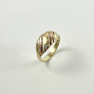 Prsten zlatý 2,35 g Au (585/1000) Ev. č. 247