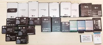 63 kusů LG baterií pro mobilní telefony -od končícího sběratele !!!