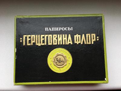 Stalinovy oblíbené cigarety - PAPIROSY - Hercegovina flor  - RARITA