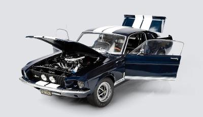 Ford Mustang Shelby GT 500 1:8 DeAgostini