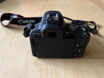Canon EOS 200D + příslušenství