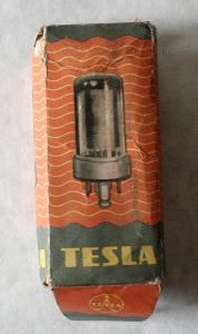 Stará elektronka Tesla EF 22, nevyskoušená