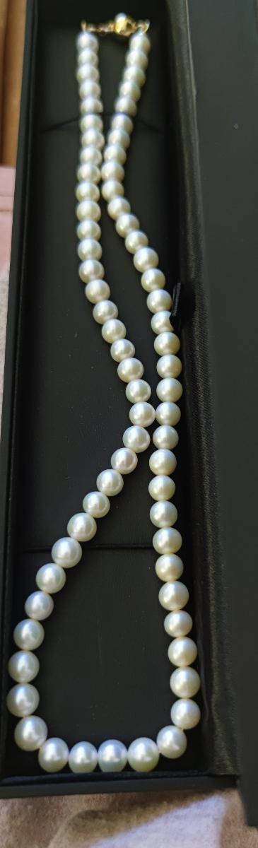 Perlový náhrdelník Japonské perly AKOYA 7.8 mm,52 cm, AU 18 k.