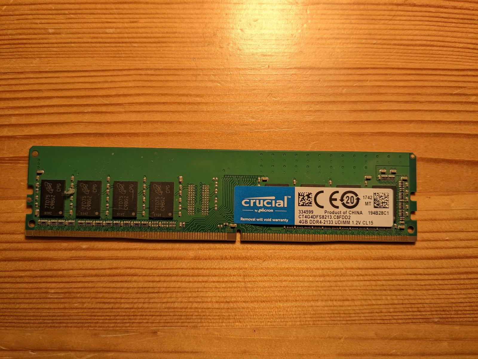 RAM 4 GB DDR4 2133 MHz Crucial - Počítače a hry