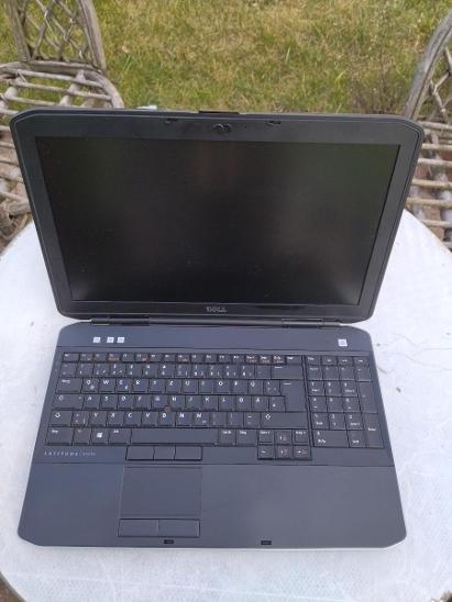 Dell Latitude E 5530 CORE i5 na diely, opravu | Aukro