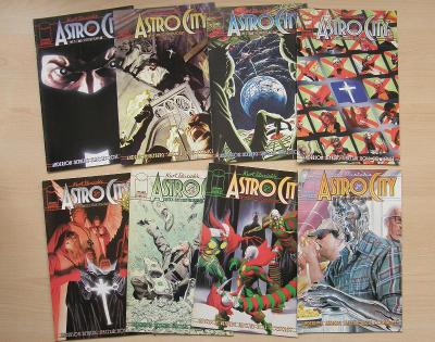 Astro City * soubor 8 čísel * komiks * barevný