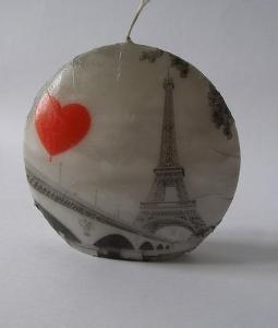 Svíčka z parafínového vosku zdobená - disk velký - Láska v Paříži