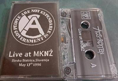MC AUS-ROTTEN- Live at MKNZ. Atomic Fart .Rare.